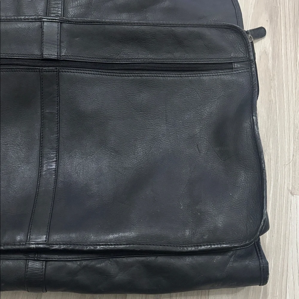 Clava Slim‎ Leather Black Garment Bag - Men's Travel Carry Case